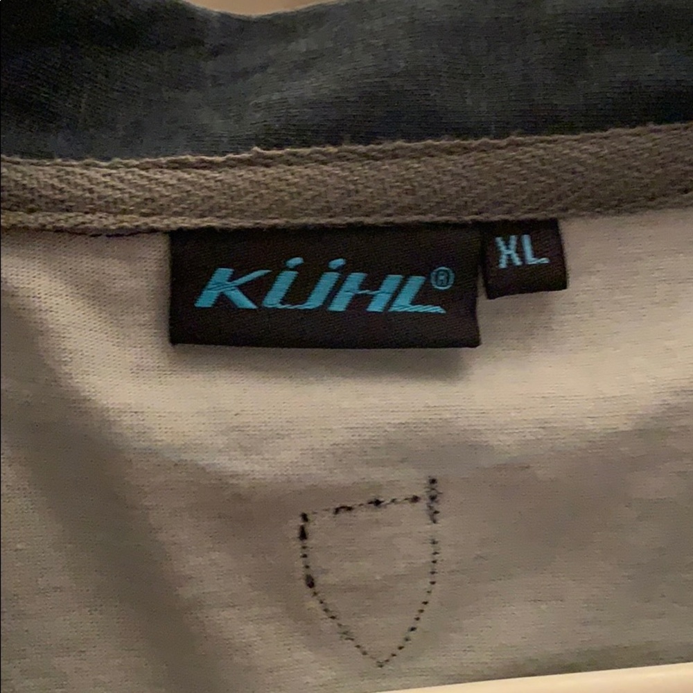 Kuhl Men’s short sleeved shirt- Navy